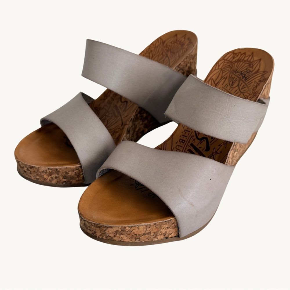 Blowfish Gray Wedge Sandals Size 7 Cork Platform Casual Summer